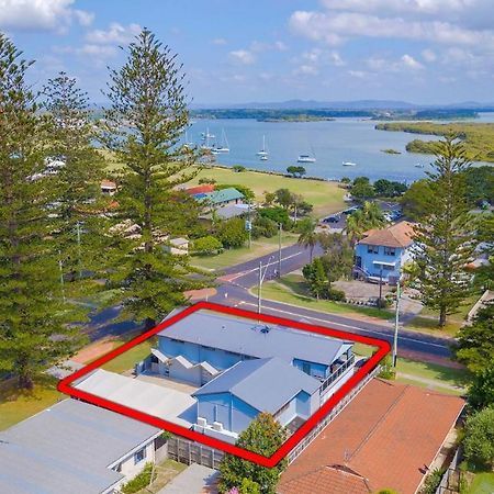 Adrift Apartments Yamba Buitenkant foto