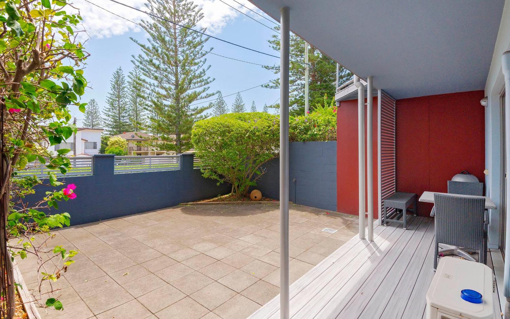 Adrift Apartments Yamba Buitenkant foto