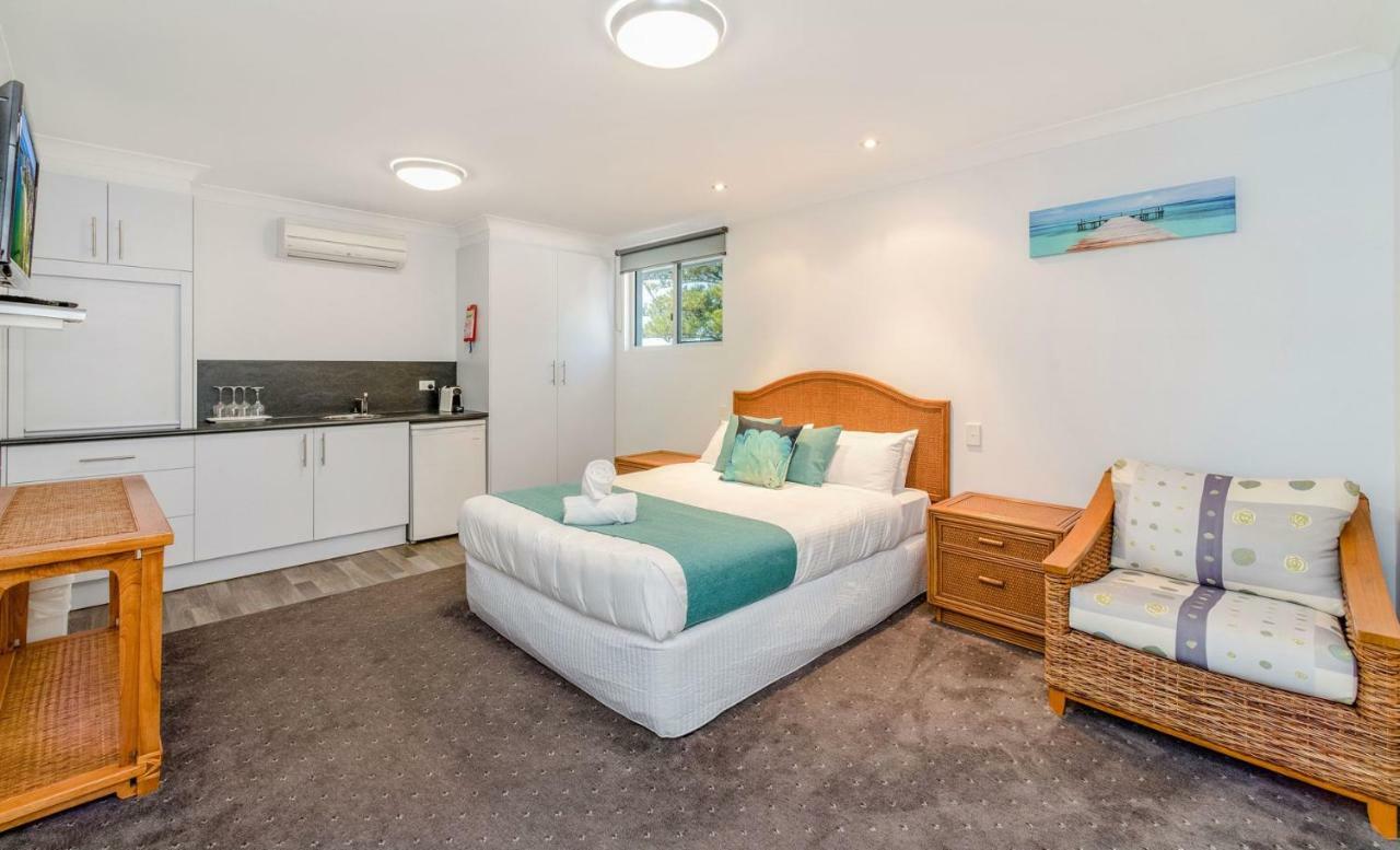 Adrift Apartments Yamba Buitenkant foto